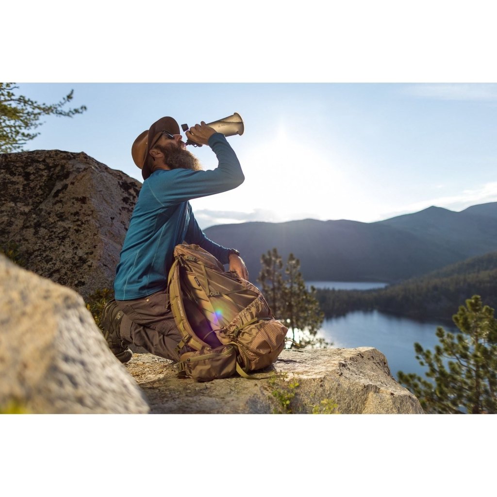LifeStraw Peak Series 650ml Squeeze Bottle - Mountain Blue - Hill and Dale Outdoors